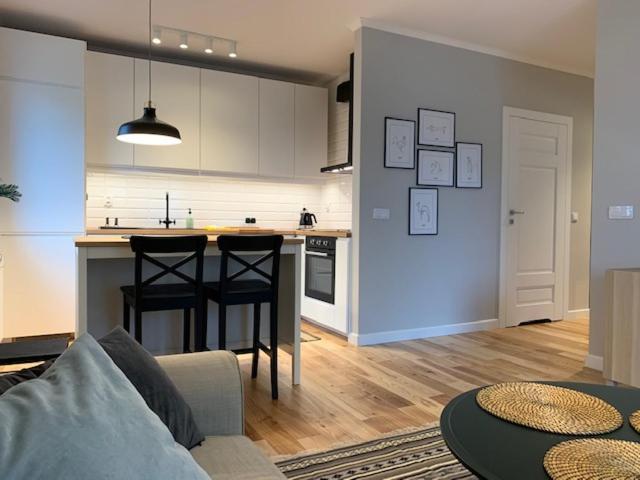 Komfortowy Apartament Z Parkingiem Wroclaw Luaran gambar