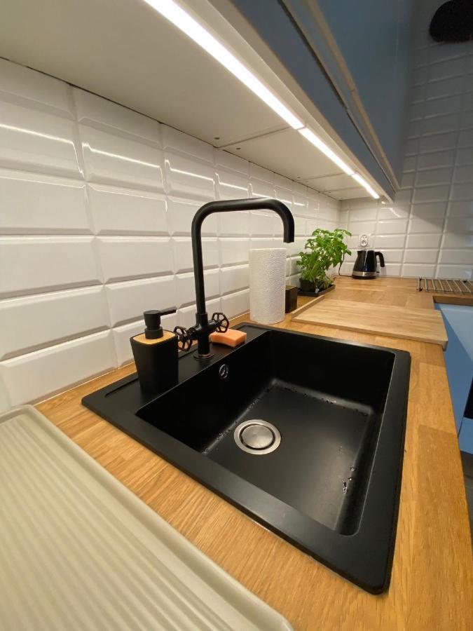 Komfortowy Apartament Z Parkingiem Wroclaw Luaran gambar